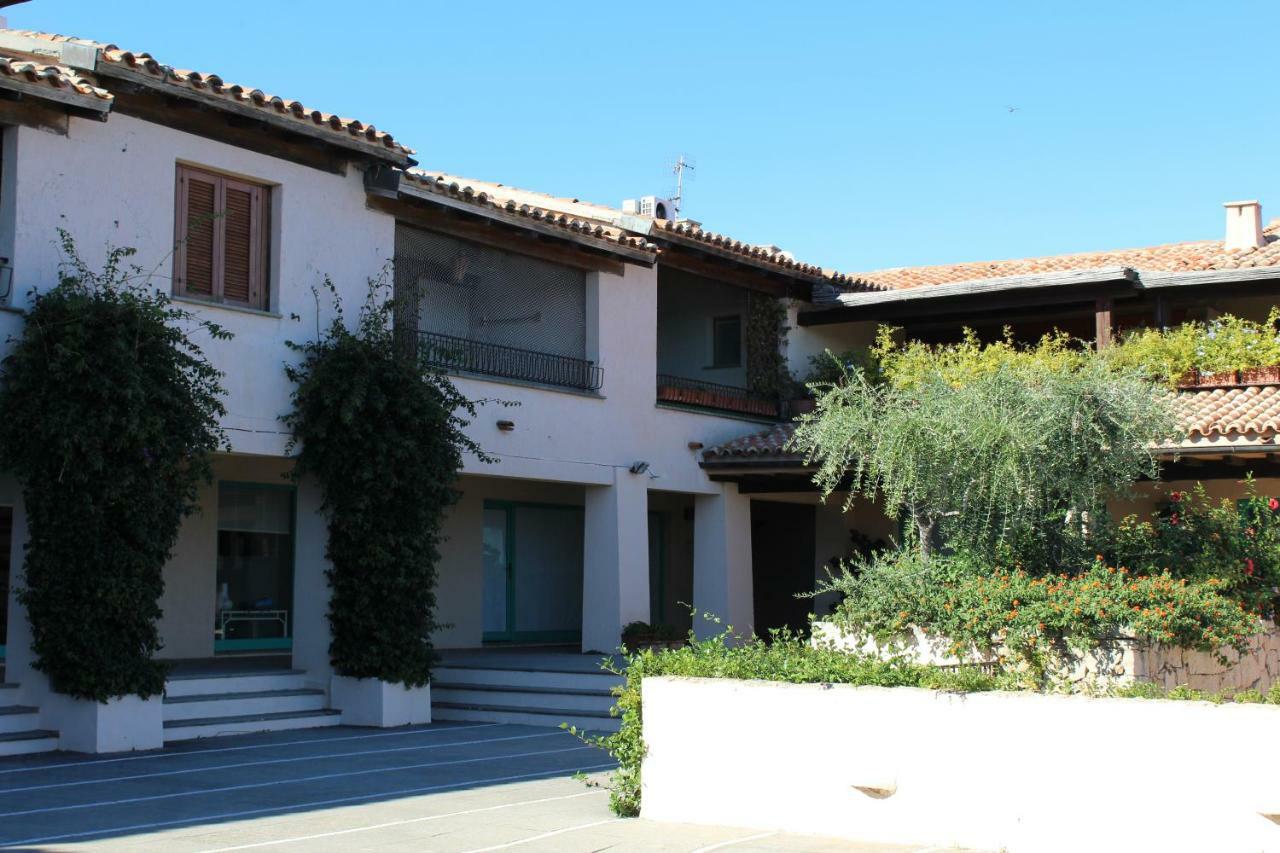Willa Casa Vacanze Il Cisto - Golfo Di Marinella Porto Rotondo Zewnętrze zdjęcie